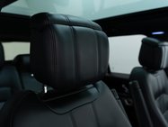 Land Rover Range Rover 4.4 SD V8 Vogue SE SUV 5dr Diesel Auto 4WD Euro 6 (s/s) (339 ps) 29