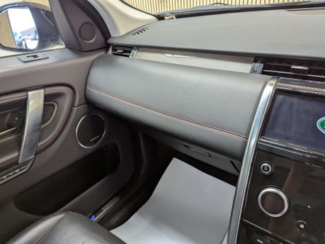 Land Rover Discovery Sport 2.0 Discovery Sport R-Dynamic HSE Auto 4WD 5dr 63