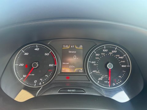 SEAT Leon 1.6 TDI CR SE Euro 5 (s/s) 5dr 18