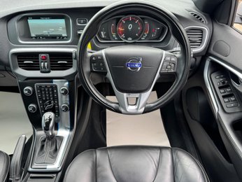 Volvo V40 2.0 D2 R-Design Lux Nav Auto Euro 6 (s/s) 5dr