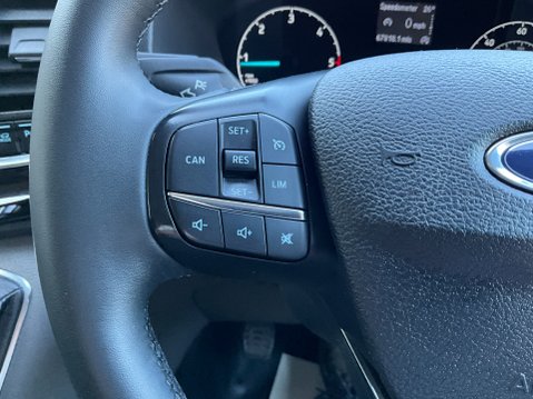 Ford Transit Custom 300 LIMITED P/V ECOBLUE 17
