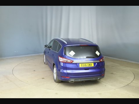 Ford S-Max TITANIUM TDCI 4