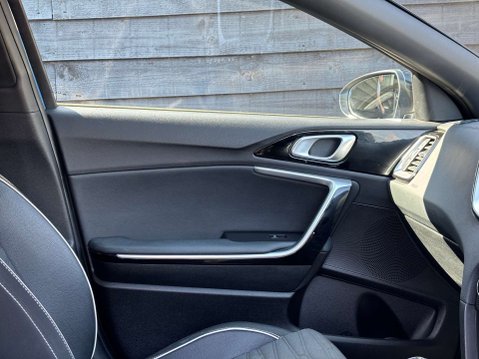 Kia Ceed 1.5 Ceed GT-Line ISG 5dr 19