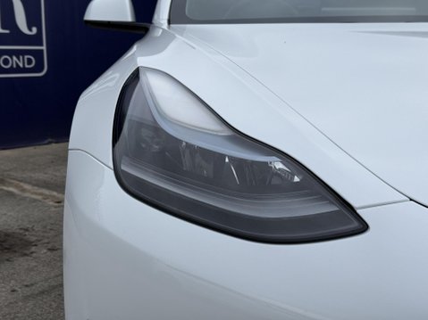 Tesla Model 3 Saloon 4dr Electric Auto RWD (241 bhp) 12