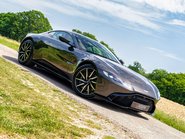Aston Martin Vantage 4.0 V8 Coupe 19