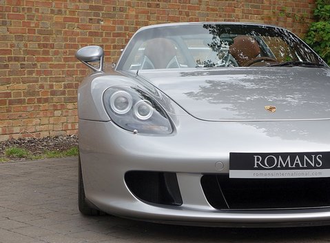 Porsche Carrera GT 5