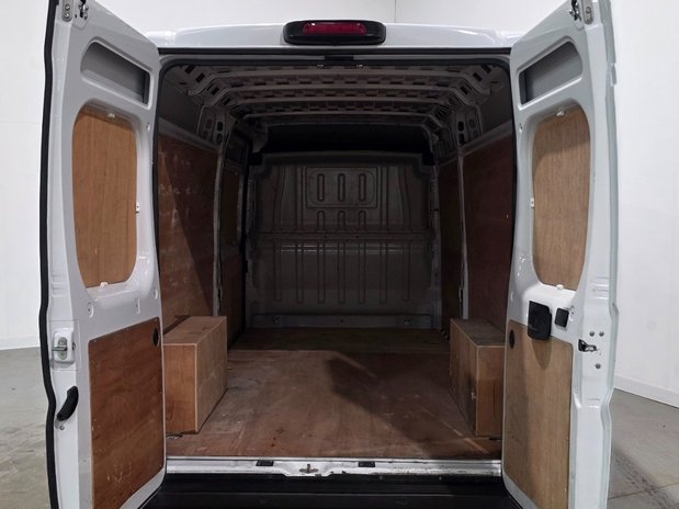 Fiat Ducato Ducato 2.3 Multijet Tecnico High Roof Van 140 9
