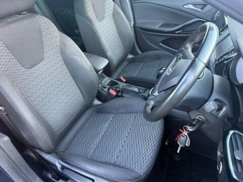 Vauxhall Astra 1.4i Turbo SRi Euro 6 5dr 10