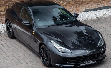 Ferrari GTC4 Lusso 8
