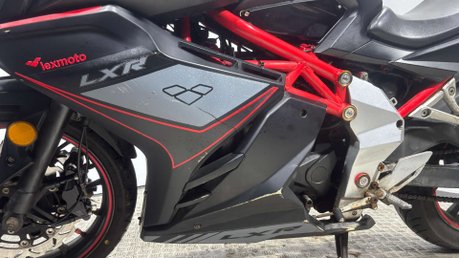 Lexmoto LXR 2019 16K 1 OWNER SPORTS BIKE PROJECT BIKE SPARES OR REPAIR 125CC 19