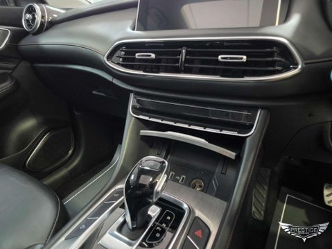 MG HS 1.5 T-GDI 16.6kWh Exclusive Auto Euro 6 (s/s) 5dr 29