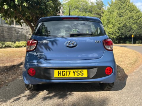 Hyundai i10 SE 12