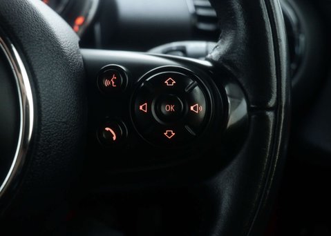 Mini Clubman 1.5 Clubman Cooper Auto 6dr 27