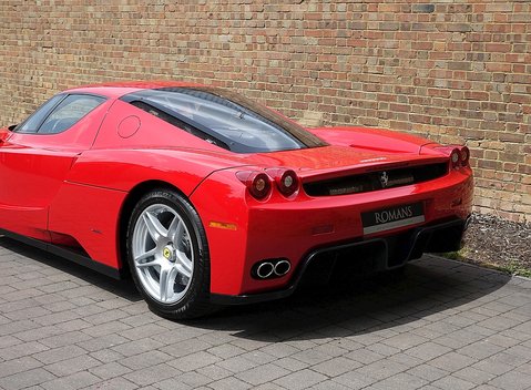 Ferrari Enzo 15