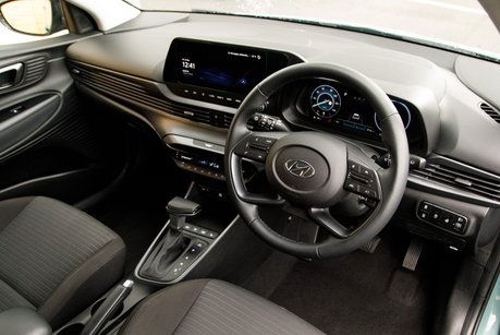 Hyundai i20 T-GDI PREMIUM MHEV
