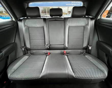 Volkswagen T-Roc 1.5 T-Roc R-Line TSi Evo Semi-Auto 5dr 71