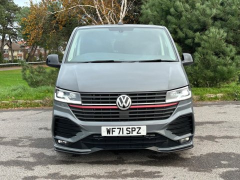 Volkswagen Transporter 2.0 BiTDI T32 Sportline Black Edition Kombi DSG FWD SWB Euro 6 (s/s) 5dr 23