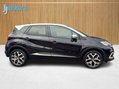 Renault Captur 1.5 dCi ENERGY Signature S Nav SUV 5dr Diesel Manual Euro 6 (s/s) (110 ps) 26