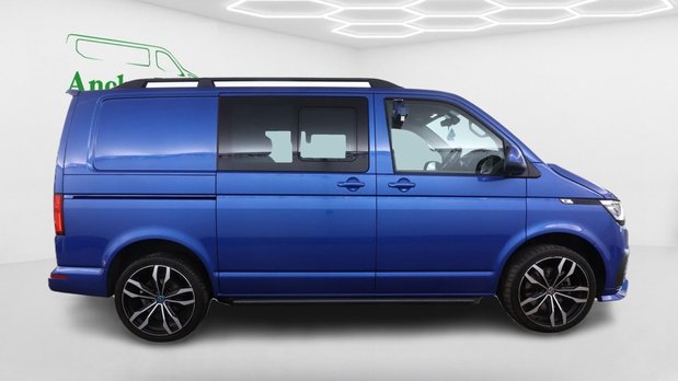 Volkswagen Transporter Crew Cab AUTO SWB L1H1 Low Roof T32 Highline Air Con Alloys EURO 6 3