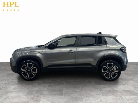 Jeep Avenger 1.2 e-Hybrid Summit SUV 5dr Petrol Hybrid e-DCT Euro 6 (s/s) (100 ps) Air C 4