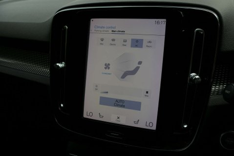 Volvo XC40 2.0 XC40 R-Design T4 Auto 5dr 25