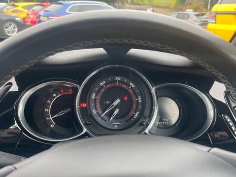 DS DS 3 1.6 BlueHDi Elegance Euro 6 (s/s) 3dr 25