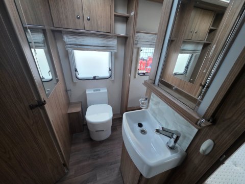 Coachman VIP 545/4  18