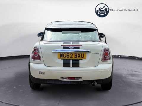 Mini Coupe 1.6 Cooper Euro 5 (s/s) 2dr 6