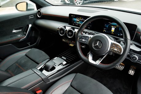 Mercedes-Benz A Class A 200 AMG LINE EXECUTIVE