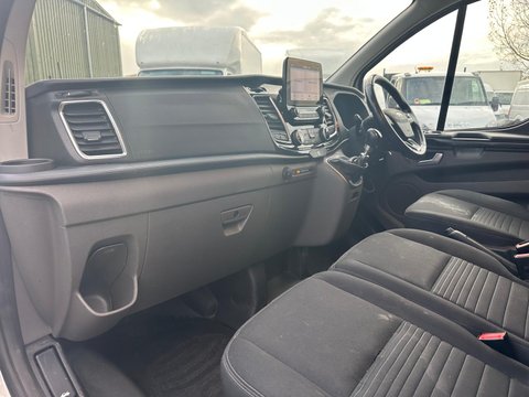 Ford Transit Custom 300 LIMITED P/V ECOBLUE 14