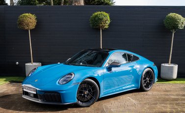 Porsche 911 Carrera 4 GTS (992.2) 2