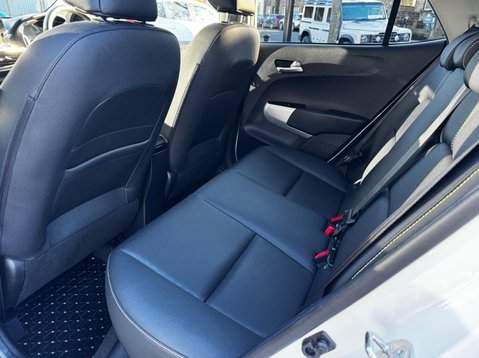 Kia Picanto X-LINE S 39