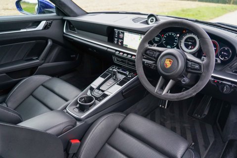 Porsche 911 TURBO S PDK 9