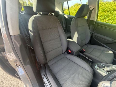 Volkswagen Golf 1.6 Golf Match TDI DSG 5dr 18