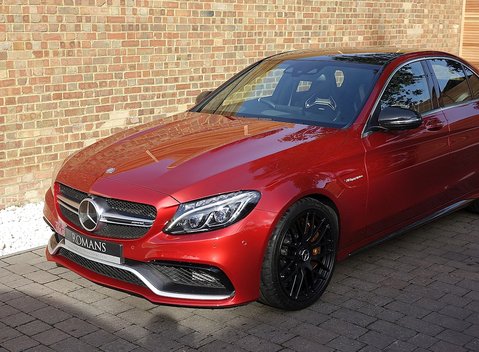 Mercedes-Benz C63 C63 S Saloon 26