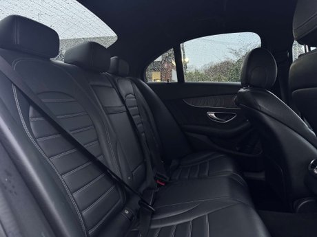 Mercedes-Benz C Class 2.0 C 220 AMG Line Premium D Auto 4dr 32