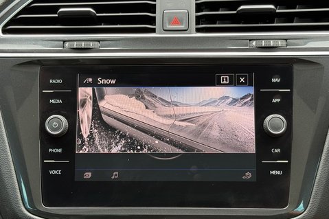 Volkswagen Tiguan SEL TSI BMT 4MOTION DSG - PANROOF - CARPLAY - FULL SERVICE HISTORY 46