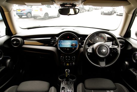 Mini Hatch COOPER S LEVEL 1