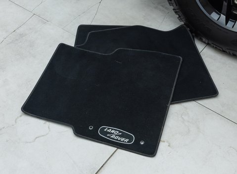 Land Rover Defender 90 ADVENTURE 34