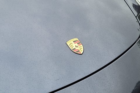 Porsche 911 CARRERA 4 TIPTRONIC S 9
