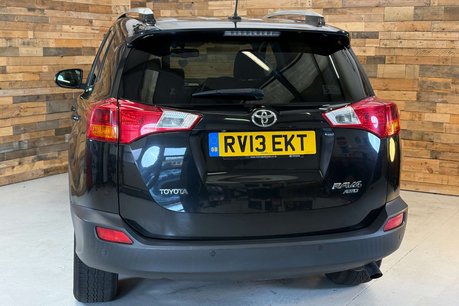 Toyota Rav4 2.2 D-4D Invincible SUV 5dr Diesel Manual 4WD Euro 5 (150 ps) 11