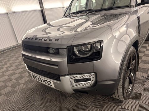 Land Rover Defender 3.0 D250 MHEV SE Auto 4WD Euro 6 (s/s) 5dr 43