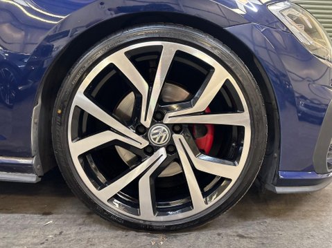 Volkswagen Golf 2.0 TSI GTI DSG Euro 6 (s/s) 3dr 55