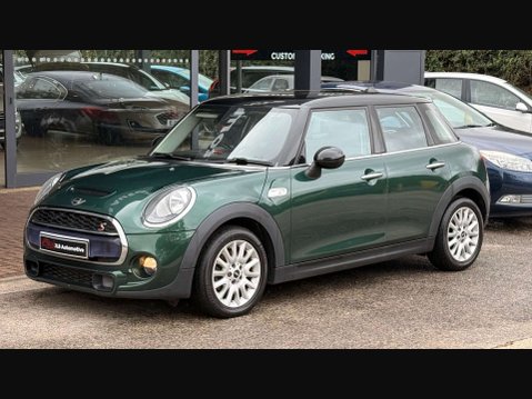 Mini Hatch 2.0 Cooper SD 5dr 2