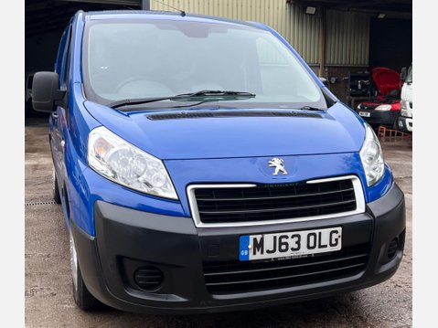 Peugeot Expert 2.0 HDi Panel Van 4dr Diesel Manual L1 H1 (196 g/km, 136 bhp) 5