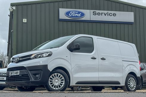 Toyota Proace SWB L1H1 Low Roof Icon Air Con Nav Sensors EURO 6