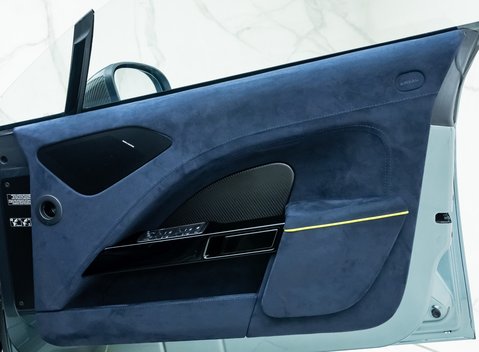 Aston Martin Rapide AMR V12 27