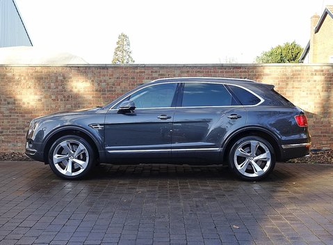 Bentley Bentayga 8