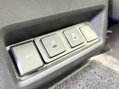 Land Rover Discovery R-DYNAMIC SE MHEV 53