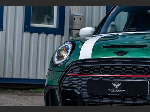 Mini Hatch 2.0 John Cooper Works Auto 3dr 26